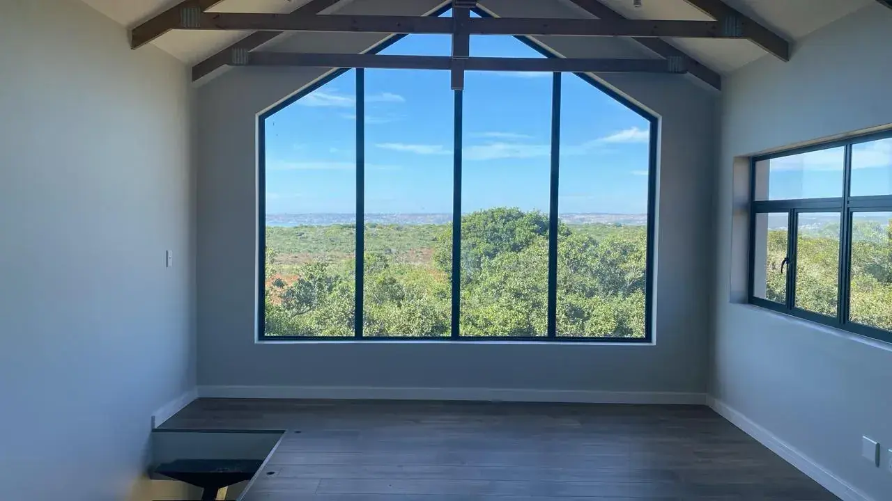 Custom aluminium window frame project